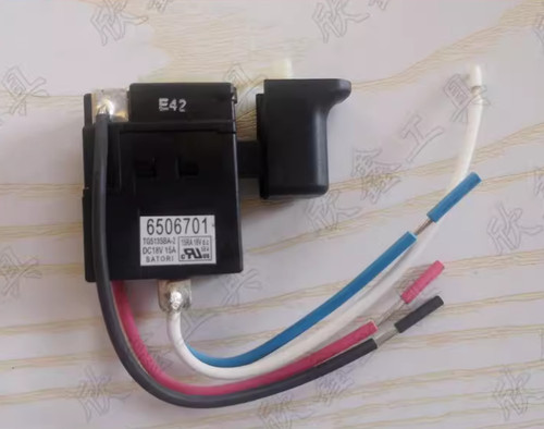 Makita dc18v 15a - 15a, well