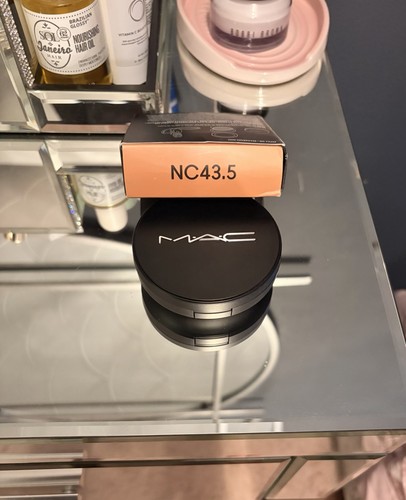 Mac studio fix powder - mac,