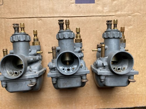 Kawasaki kh250 carburettors - kh250, s1