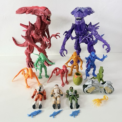 Alien queen xenomorphs - alien,