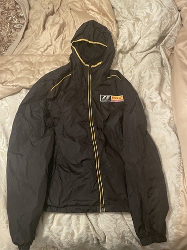 Black yellow pirelli - black, f1