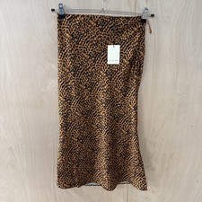 BNWT The East Order Safari