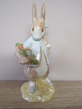 Beswick PETER RABBIT GARDENING on a  Bp11  Only issued 1999 -2001 Perfect 