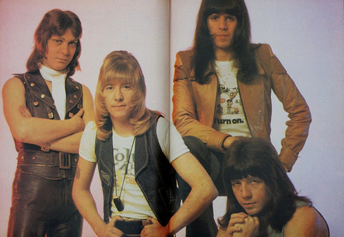 Look magazine aug 1975 - 23,