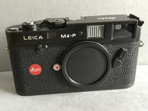 Leica black chrome good - chrome.,