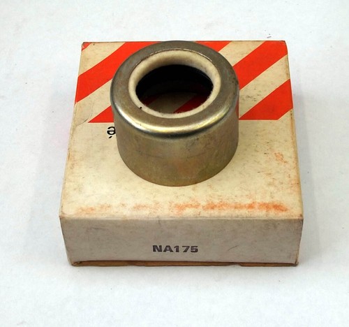 Gearbox rear oil seal vauxhall - rear,