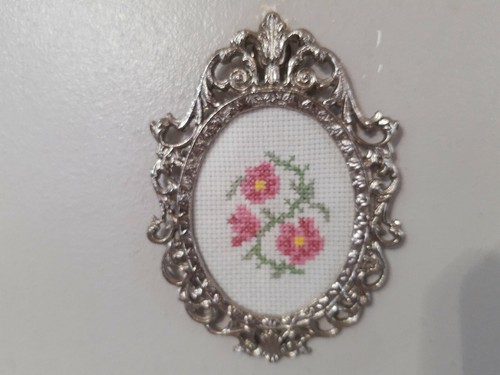 Small plaque wall - small,