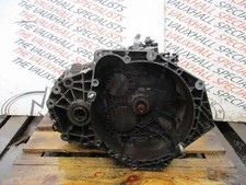VAUXHALL INSIGNIA 09-ON A20DTH STOP START M20 GEARBOX 55561696 SLIGHTLY BROKEN