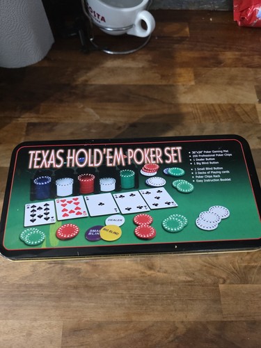 Texas hold poker - set, chips