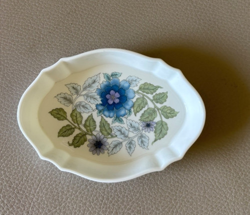 Wedgwood clementine bone - clementine,