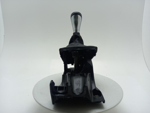 Mercedes gla class - gear, lever