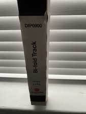 Howdens 762mm White Bi-Fold