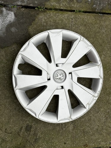 Peugeot 107 wheel trim x - x, 1