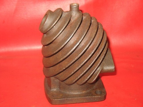 Associated pony cylinder head - associated,
