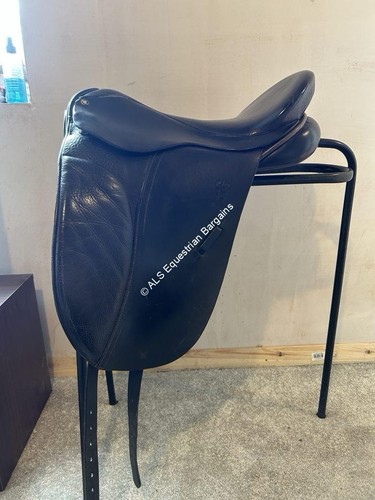Black country eden - 18”,