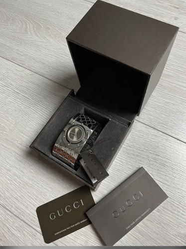 Gucci twirl watch women made - women's,