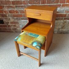 RESERVED Retro 1970s Petite