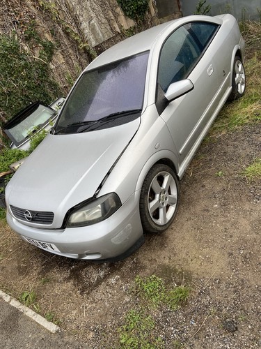 Breaking vauxhall astra - vauxhall,