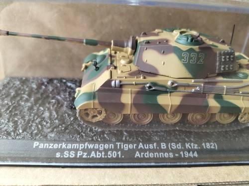 Deagostini combat tanks - combat,