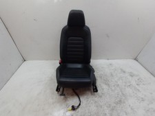 VOLKSWAGEN SCIROCCO FRONT SEAT