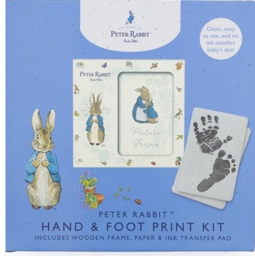 The world peter rabbit hand - the,