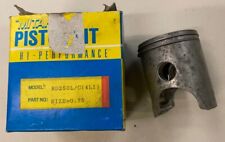 Yamaha RD250 LC (4L1) Piston & Rings - Size 0.75 - New Old Stock - Patent Part