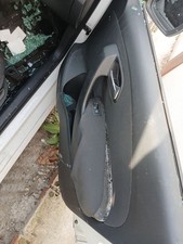 FRONT RIGHT WINDOW REGULATOR /