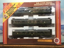 Hornby R687. Class 110 DMU. 3 car set. B.R green livery. Boxed.