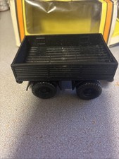 Vintage Zil 4331  On Plant