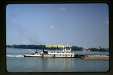 DM Eastern Barge on Ohio River at Louisville in 1981, Original Slide aa 1-13b