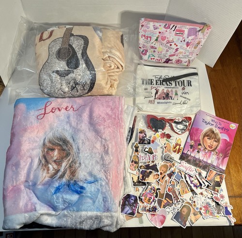 Taylor swift 60 - swift, x
