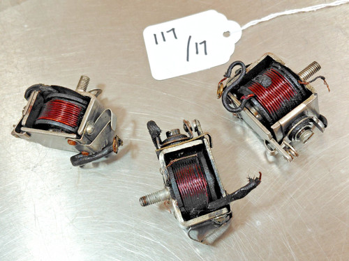 Miller dynamo voltage - voltage, out