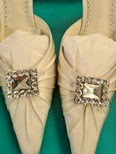 Ivory wedding shoes size 6