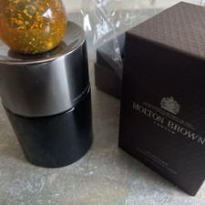 Molton Brown Mesmerising Oudh Accord & Gold Long Lasting Eau de Parfum - 100mL