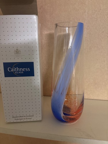 Caithness glass vase - vase, blue