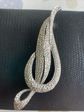 Vintage Brooch Stylised Treble