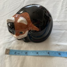 Quail Calico cat, pottery cat