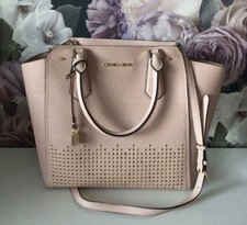 Michael Kors Pink Bucket Bag