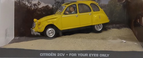 Danjaq scale citroen - 1/43,
