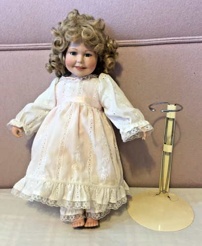 Vintage creepy 1992 mbi sonja - vintage,