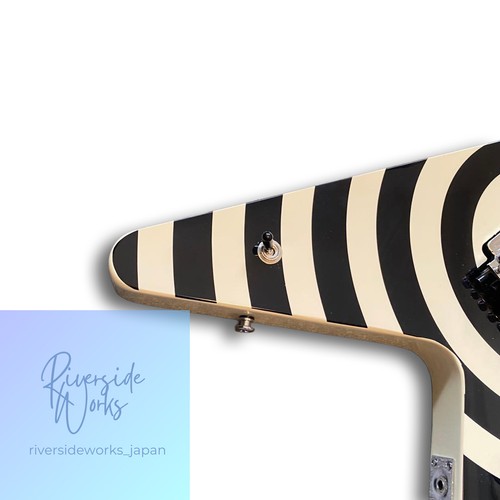 Brand bullseye flying v - no,
