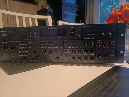 Novation supernova voice - novation,