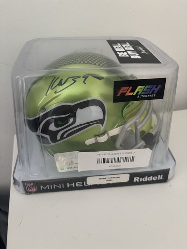 Kennith walker signed seattle - walker,