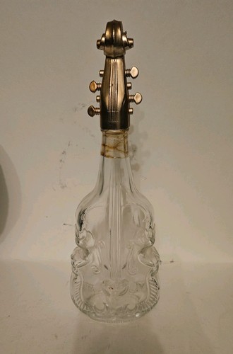 Quirky vioiln shaped - vioiln, glass
