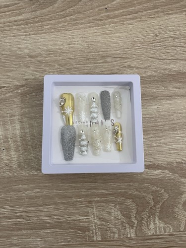 Handmade press nails - press-on,