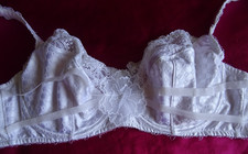 Aubade Paris Size 34D White