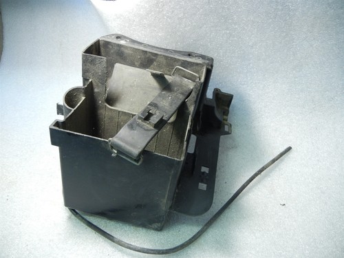 Honda cbr 1000f battery - battery, box