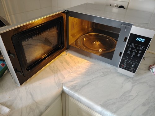 Sharp 20l freestanding digital - 20l,