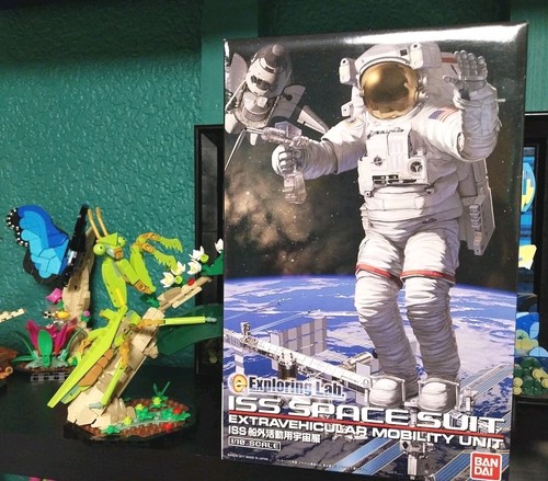 Bandai exploring lab iss - ,