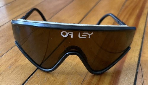 Vintage oakley pilot - oakley,